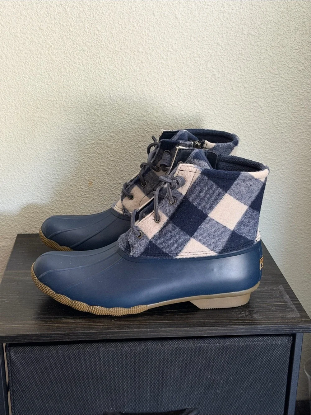 Sperry Top-Sider Women’s Saltwater Buffalo Check Navy Duck-Boots STS 88317 Sz 12